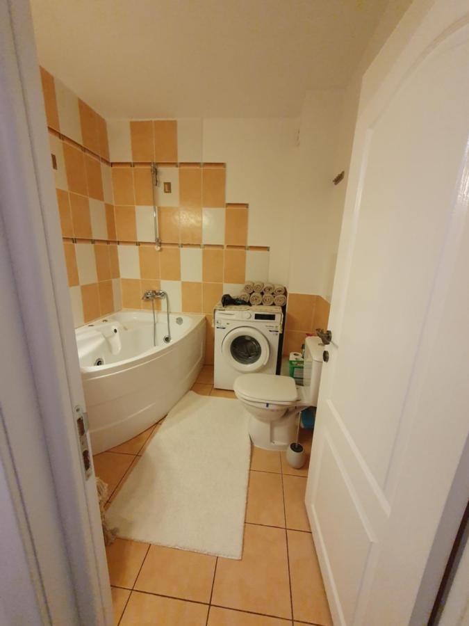 Suceava Apartment Ngoại thất bức ảnh